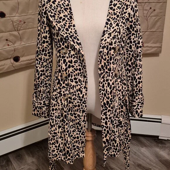 Light Leopard Jacket - Picture 5 of 9